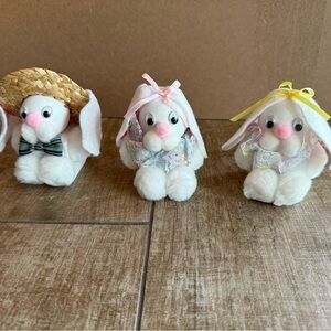 Adorable Vintage White Easter Bunny Trio